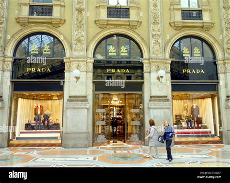 prada italia shop